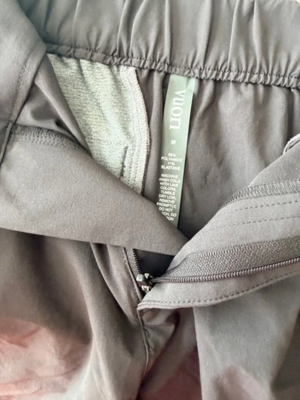 Vuori Black Solar Shorts/ NWT/ MED - Picture 7 of 8